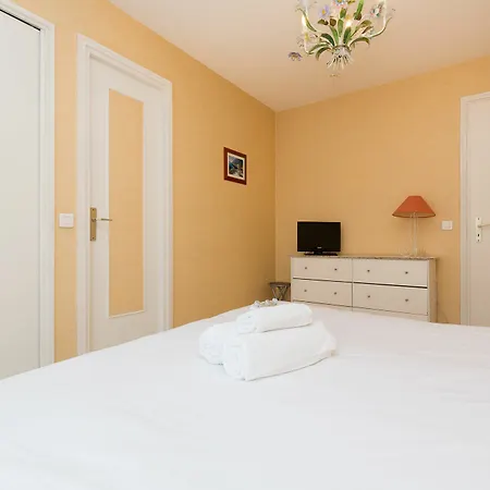 Palais Royal Yourhosthelper Apartment Cannes